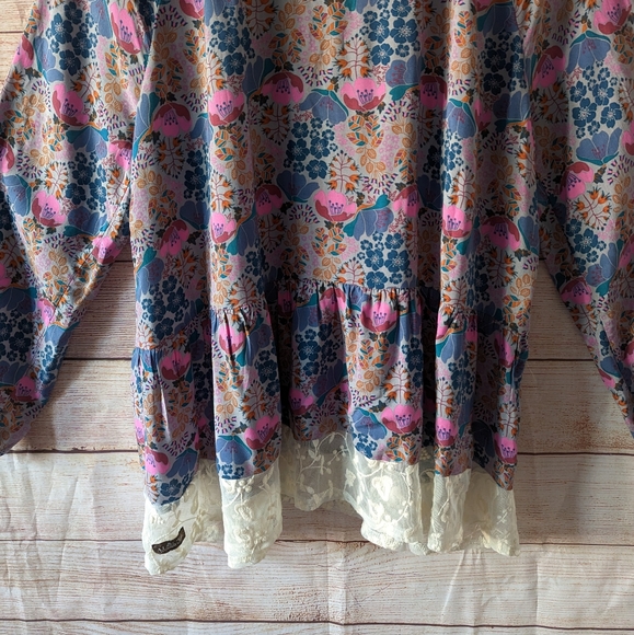 Matilda Jane Size Large Floral Embroidered Babydoll Blouse Tassel Scoop Neck - Picture 11 of 13